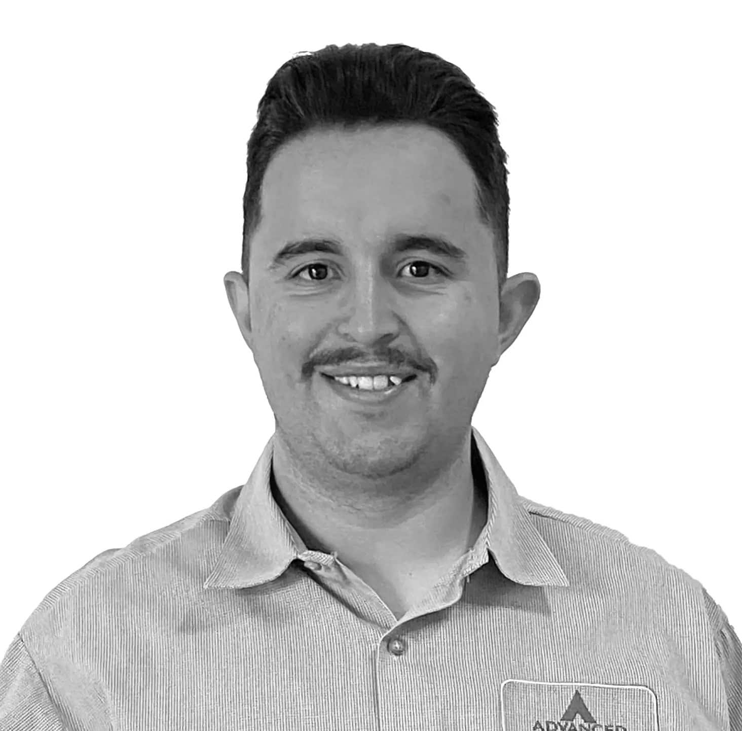 Jairo R
